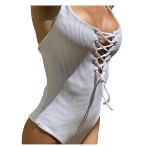 SH. Lana White Ribbed One-Piece Swimsuit NWOT Size Medium